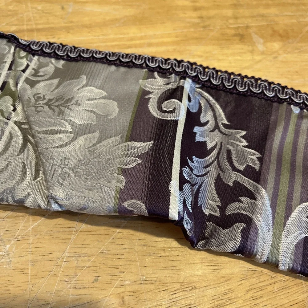 JCPenney Home Collection Purple Gold Damask Striped‎ Valance 80x16